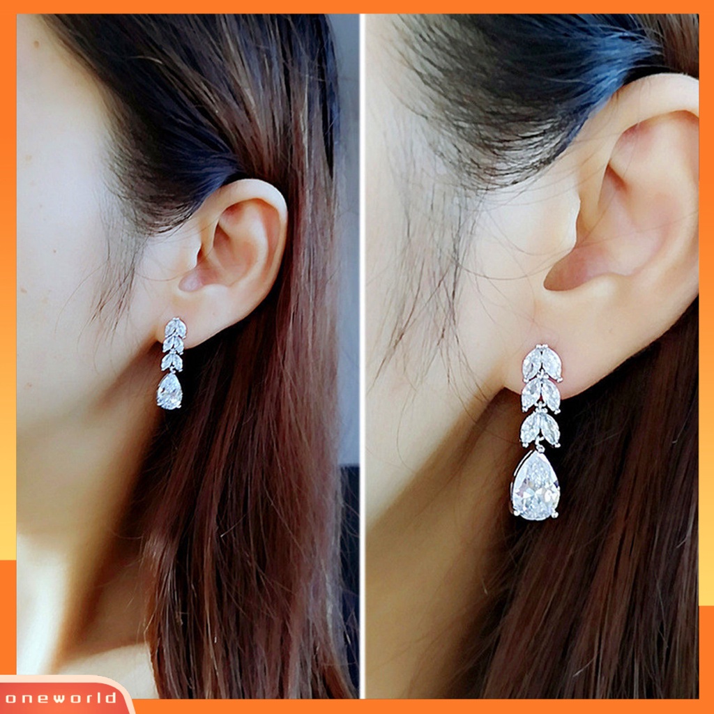 [WOD] 1pasang Anting Menjuntai Bentuk Daun Berlian Imitasi Perhiasan Halus Cubic Zirconia Stud Earrings Untuk Pernikahan