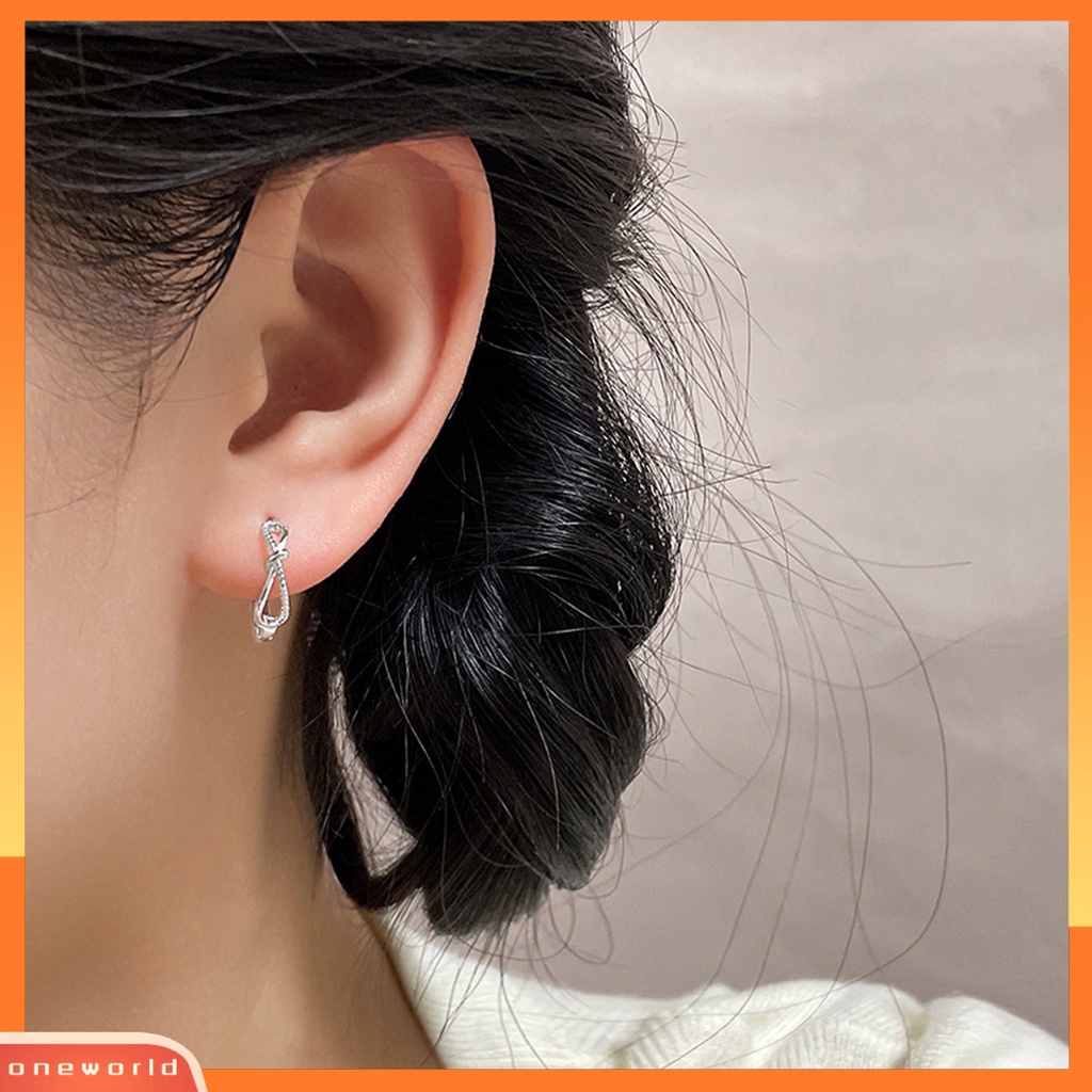 [WOD] 1pc Anting Hoop Temperamen Elegan Dipoles Hypoallergenic High-gloss Fashion Perhiasan Tembaga Memutar Simpul Wanita Huggie Earring Untuk Pacaran