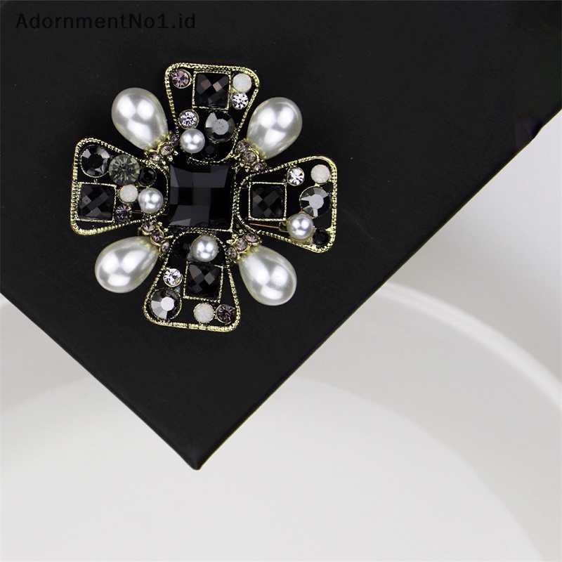 [AdornmentNo1] Vintage Cross Mutiara Bros Wanita Baroque Style Jas Mantel Pin Aksesoris [ID]