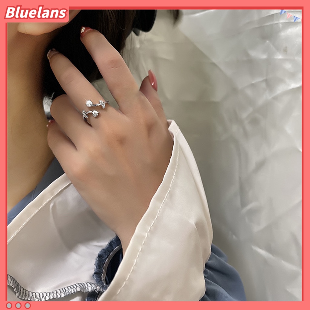 [BLS] Wanita Cincin Temperamen Berlian Imitasi Mengkilap Hias Berkilau Pembukaan Yang Dapat Disesuaikan Hadiah Hias Wanita Elegan Tulip Jari Cincin Perhiasan Pesta Untuk Pacaran