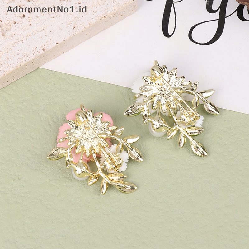 [AdornmentNo1] Sakura bunga bros untuk wanita 2-warna paduan mutiara romantis Peach-blossom pesta kantor bros Pin hadiah