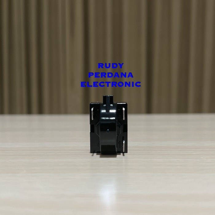 PART2 RELAY PTC 3 PIN 17Ω 220V KULKAS MESIN LAS KOMPRESOR TELEVISI TV AC