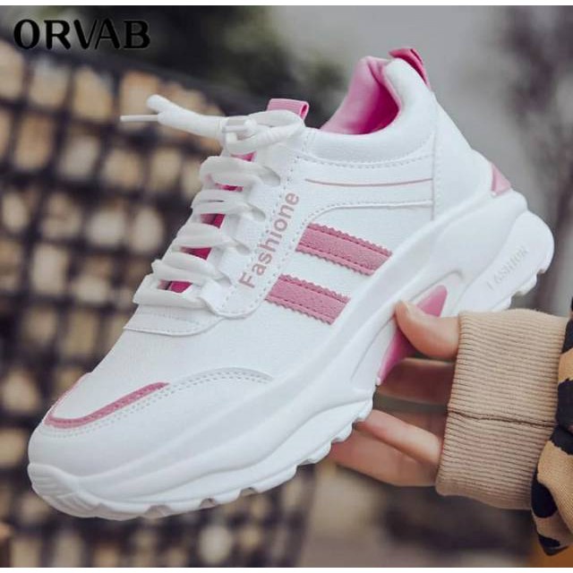 Sepatu Sneakers Wanita Gaya Korea Fashionable Spatu Fashion Fashione Perempuan Cewe Cewek Korean Style FSH154