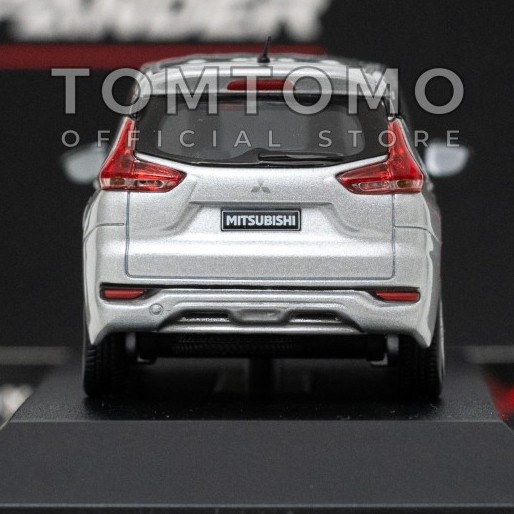 Tomtomo Mitsubishi Xpander M Diecast Miniatur Aksesoris Pajangan Mobil