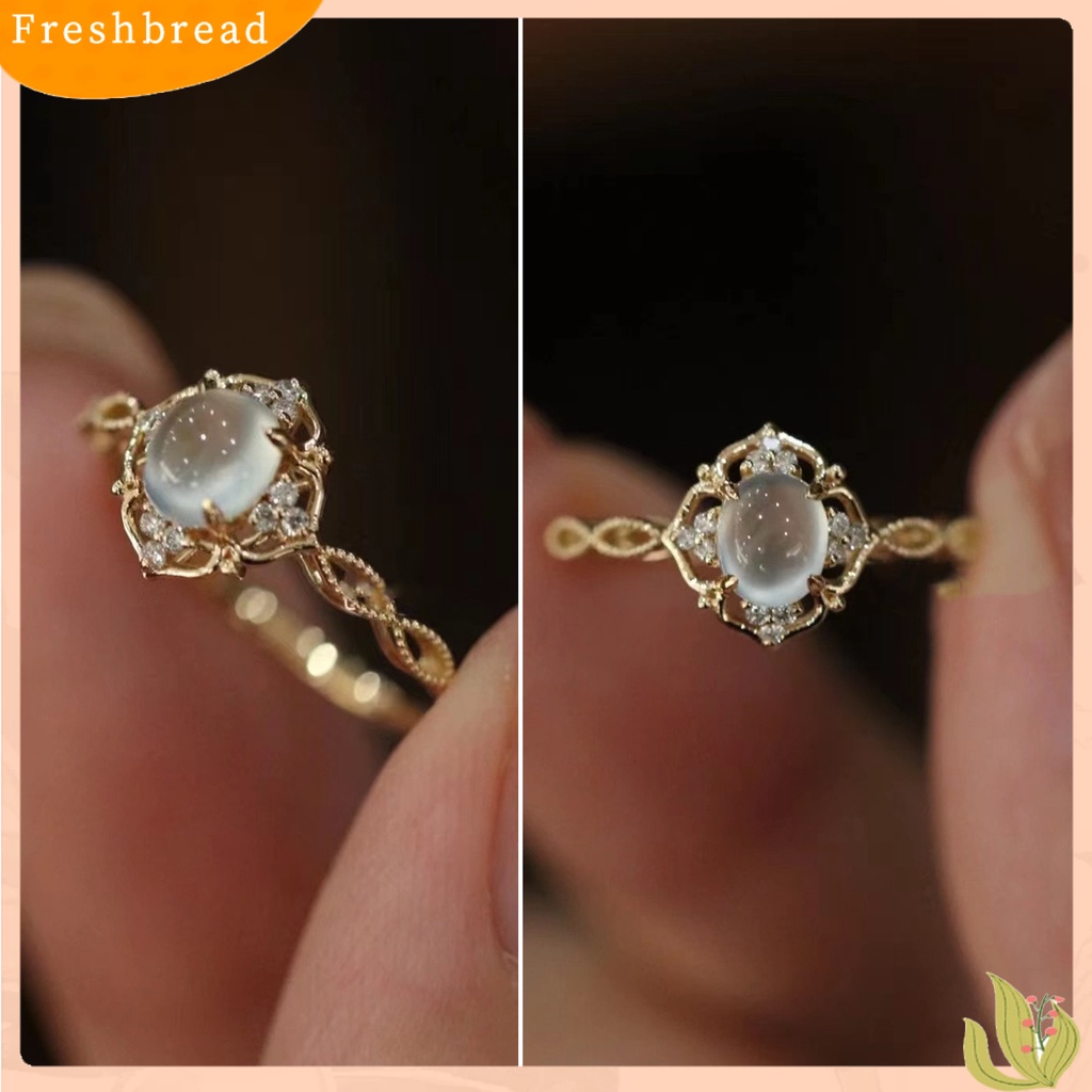 &lt; Freshbread &gt; Wanita Cincin Shiny Romantic Hollow Out Sparkling Adjustable Hadiah Hias Faux Moonstone Wedding Ring Pesta Perhiasan Aksesori Busana