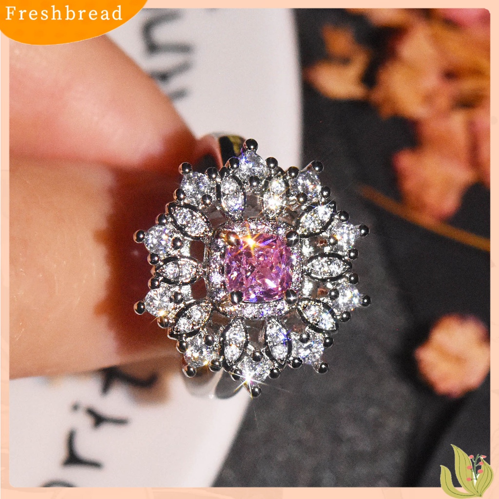 &lt; Freshbread &gt; Wanita Cincin Bentuk Bunga Imitasi Moissanite Perhiasan Berlian Imitasi Penampilan Fashion Finger Ring Untuk Pernikahan