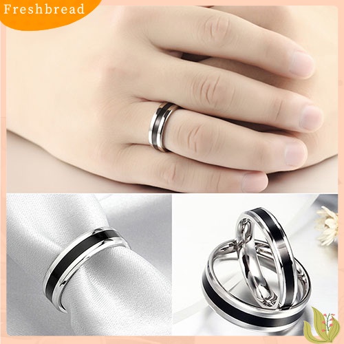 &lt; Freshbread &gt; Cincin Band Hitam Pria Wanita Titanium Anti Karat Fashion Perhiasan Hadiah Kekasih