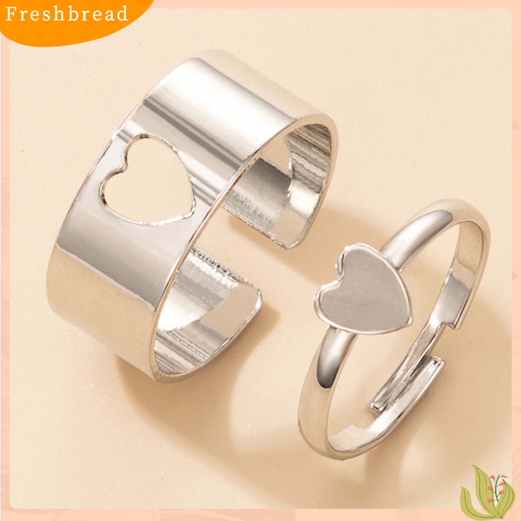 &lt; Freshbread &gt; 2Pcs/Set Cincin Pasangan Adjustable Perhiasan Bentuk Hati/Bulan/Bintang/Lumba- Lumba Kreatif Indah Terbuka Cincin Untuk Hadiah