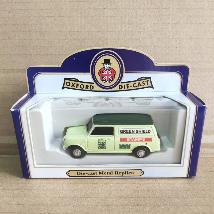 Oxford 1/43 Austin Morris Mini Panel Van Green Shield Stamps China