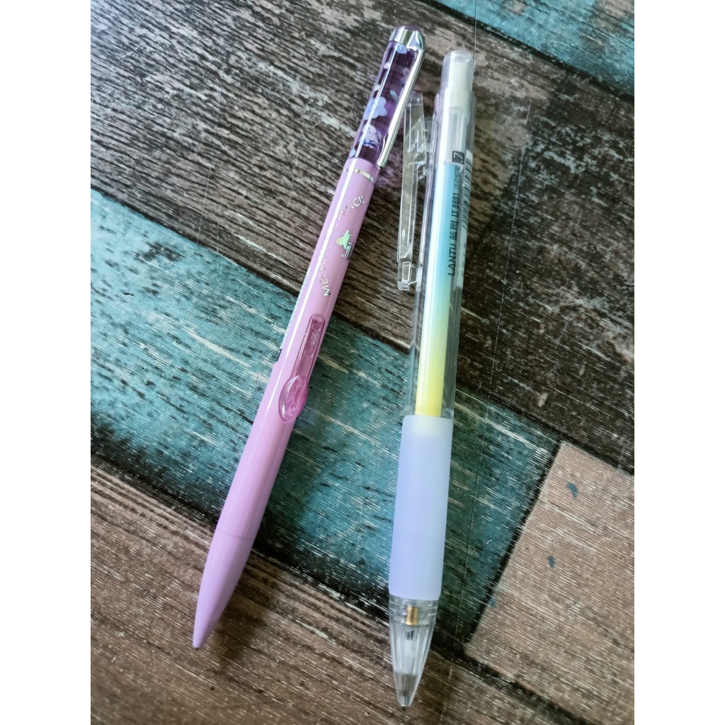 

Pensil Mekanik Anak Lucu Pensil GambarTulis Motif Kartun Polos Gradiens Lucu Untuk Anak-340