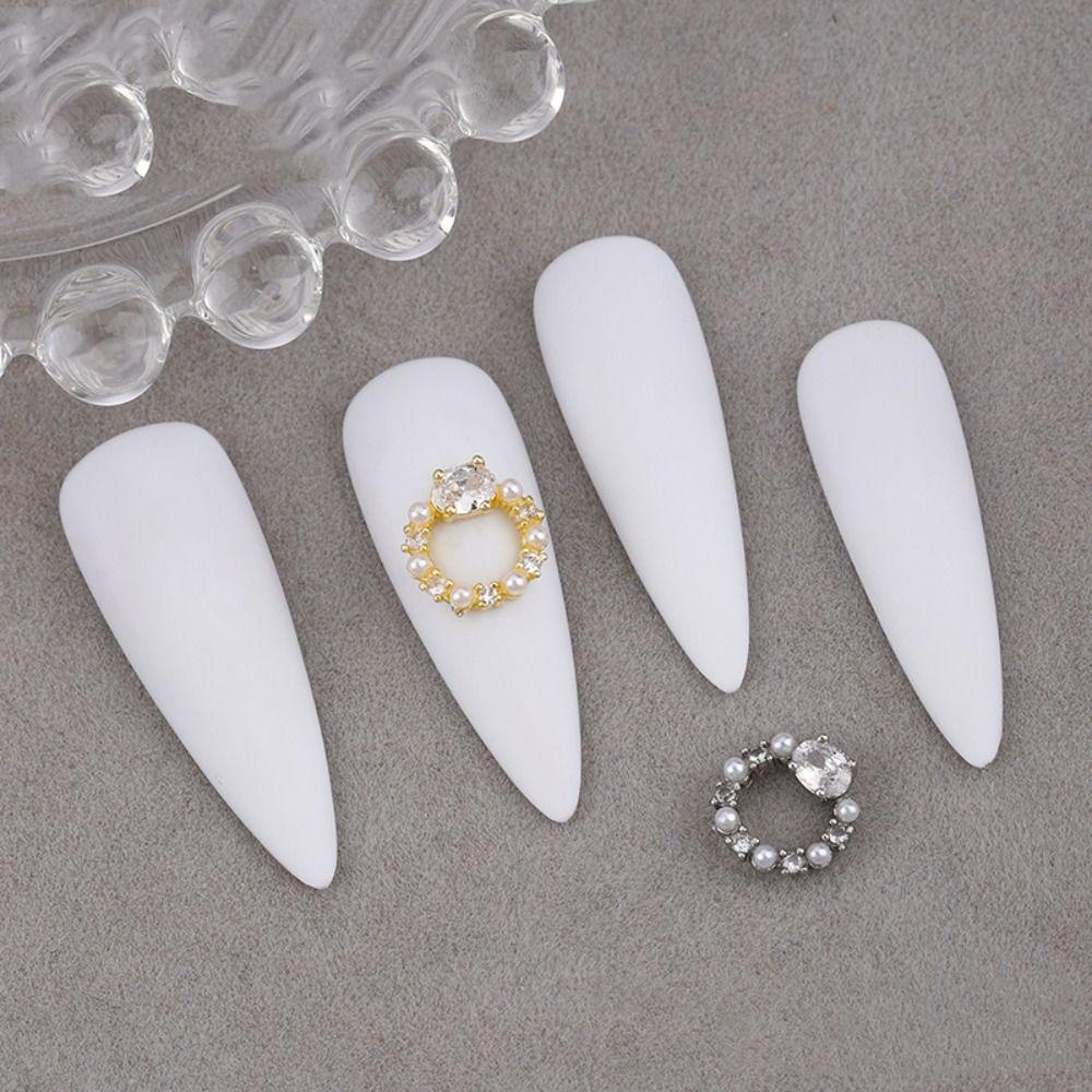 Mxbeauty Ornamen Kuku 3D DIY Mutiara Bentuk Geometris Diamond Insert Hollow Alloy Manicure Charms