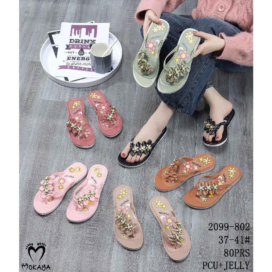 Sandal Jepit Jelly Wanita Pita 4 Samping 3 Bunga Permata Super Cantik Kiyowo Trendy Import Mokaya / Size 37-41 (2099-802)