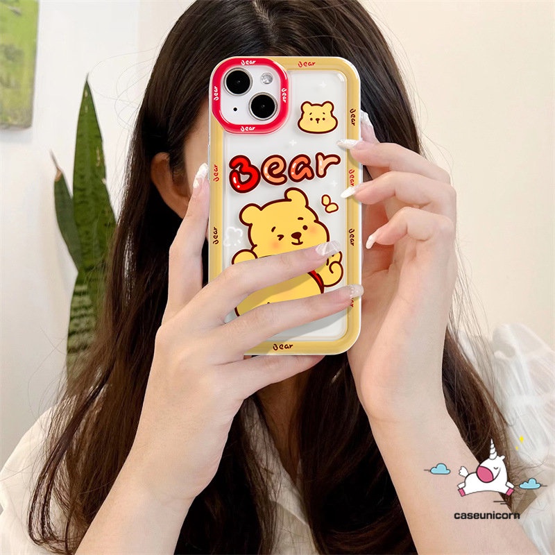 IPHONE Kartun Manyo Strawberry Bear Phone Case Kompatibel Untuk Iphone11 13 14 12 Pro Max 7Plus 7 6 8 6s Plus XR X XS Max SE 2020 Cute Winnie the Pooh Lembut Shockproof Pasangan Airbag Cover