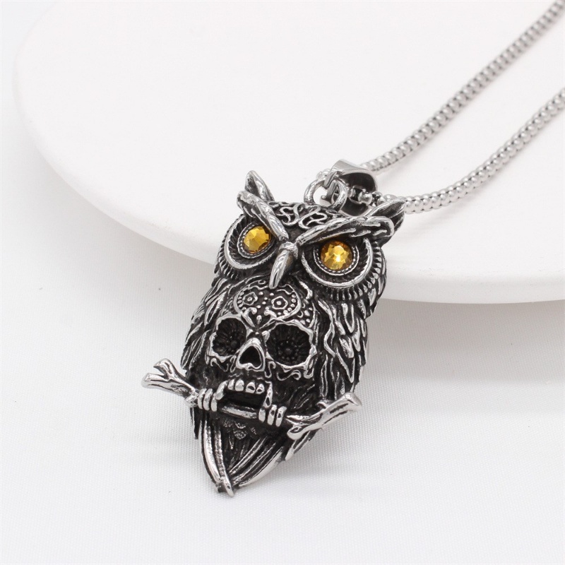 [X C Kalung] Perak Retro Burung Hantu Tengkorak Baja Titanium Liontin Kalung Desain Kecil Punk Hip Hop Aksesoris Fashion Pria Dan Wanita