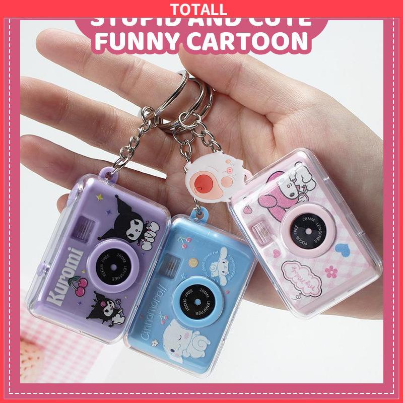 COD Sanrio Anak Mini Kamera emitting Liontin Kamera Kecil Gantungan Kunci Pendant Kuromi Melody Cinnamoroll Mainan Kamera-Totall