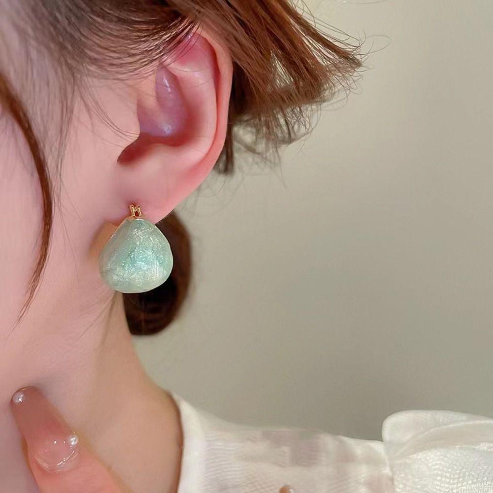 Mxbeauty Anting Wanita Kepribadian Retro Desain Fashion Manik Bulat Temperamen Lady Enamel Ear Buckle