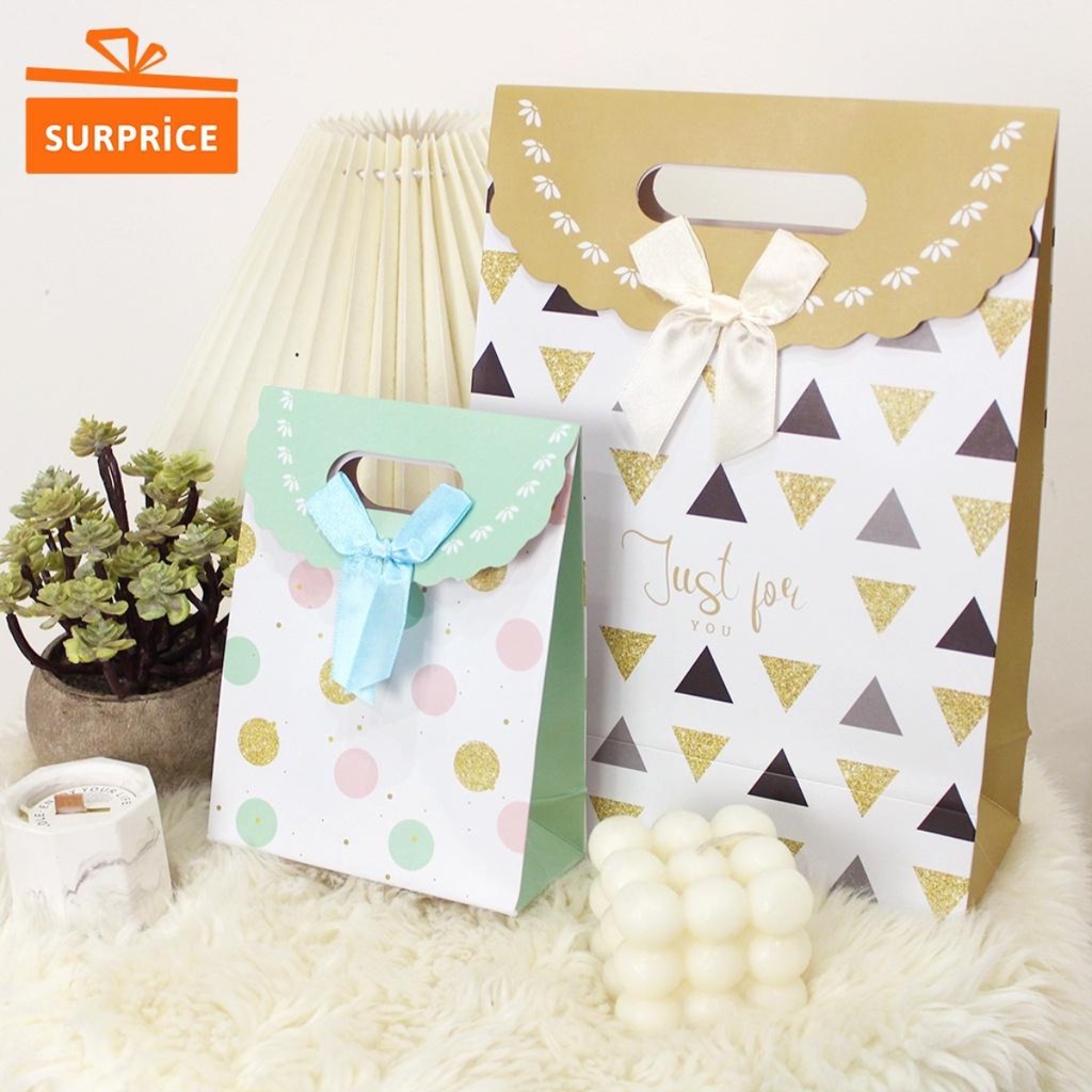 

Surprice Paper Bag Adhesive 19x8x27cm / Goodie Bag / Tas Kado / Paperbag