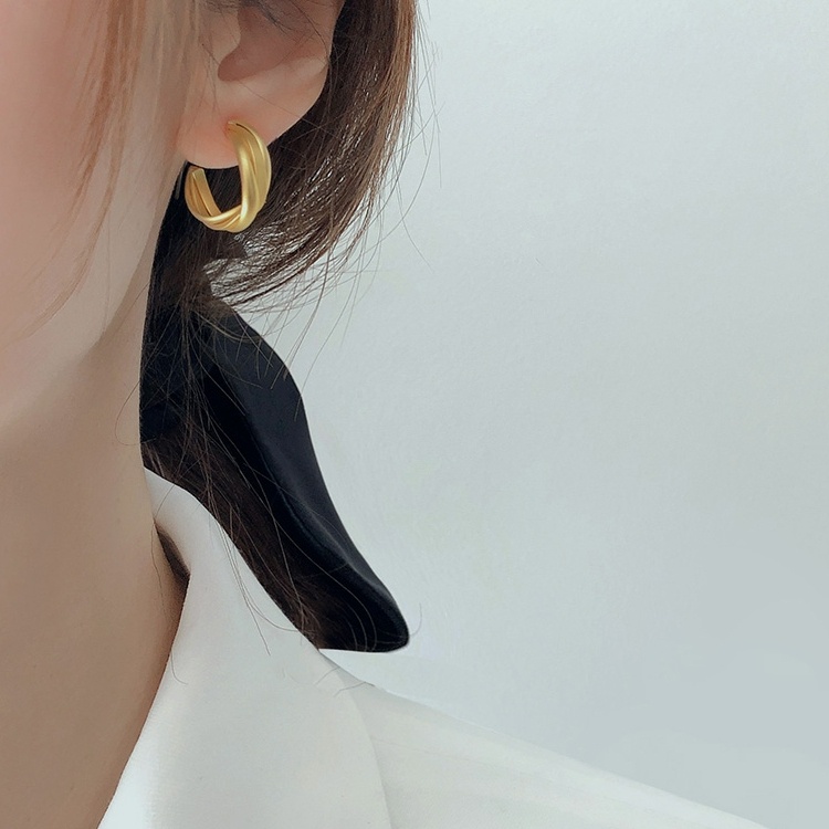 Anting Retro Geometris Matte Twist Korea Ear Studs Untuk Wanita Perempuan