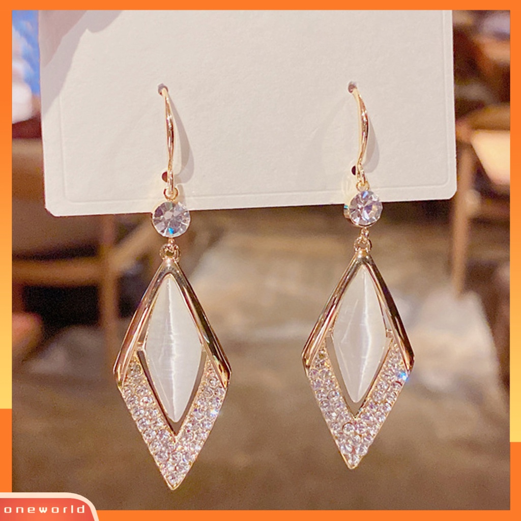 [WOD] 1pasang Berlian Imitasi Shiny Drop Earrings Alloy Faux Opal Belah Ketupat Pendant Hook Earrings Perhiasan Pesta