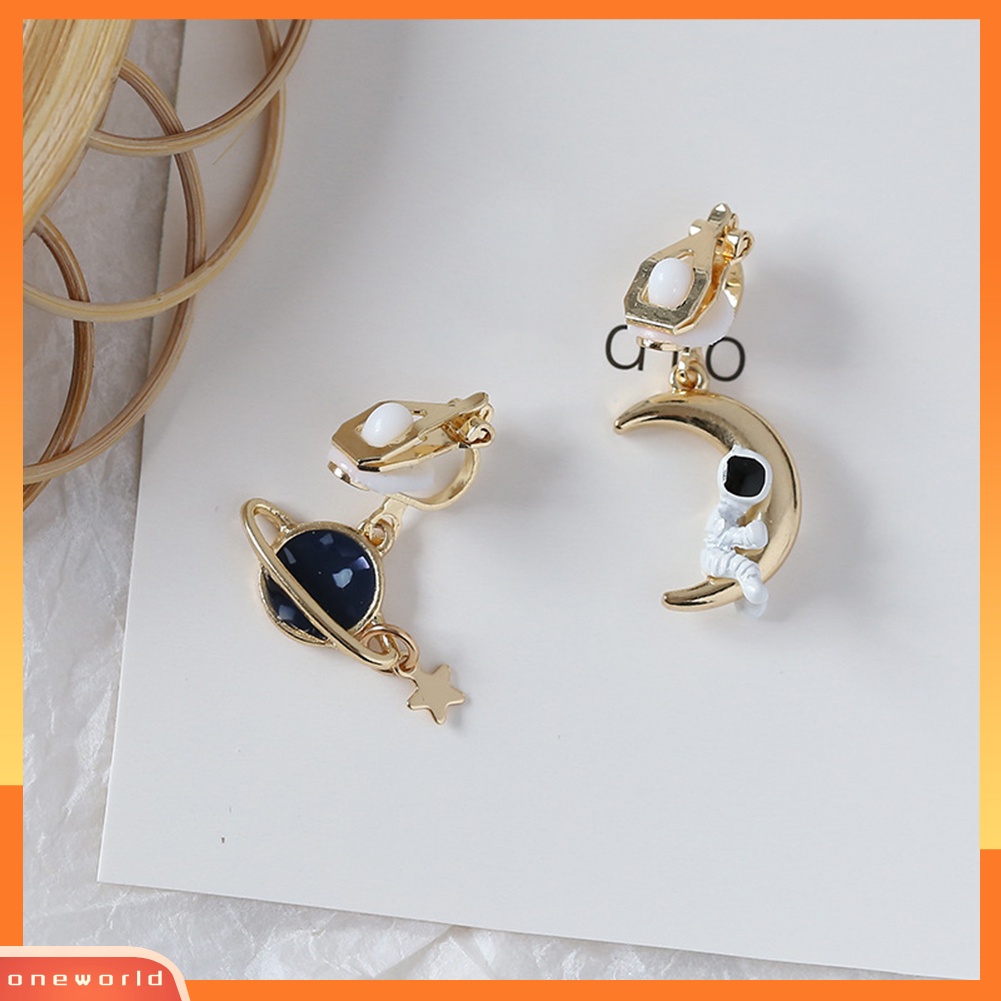 [WOD] Kreatif Asimetris Astronot Planet Bulan Liontin Wanita Stud Earrings Perhiasan