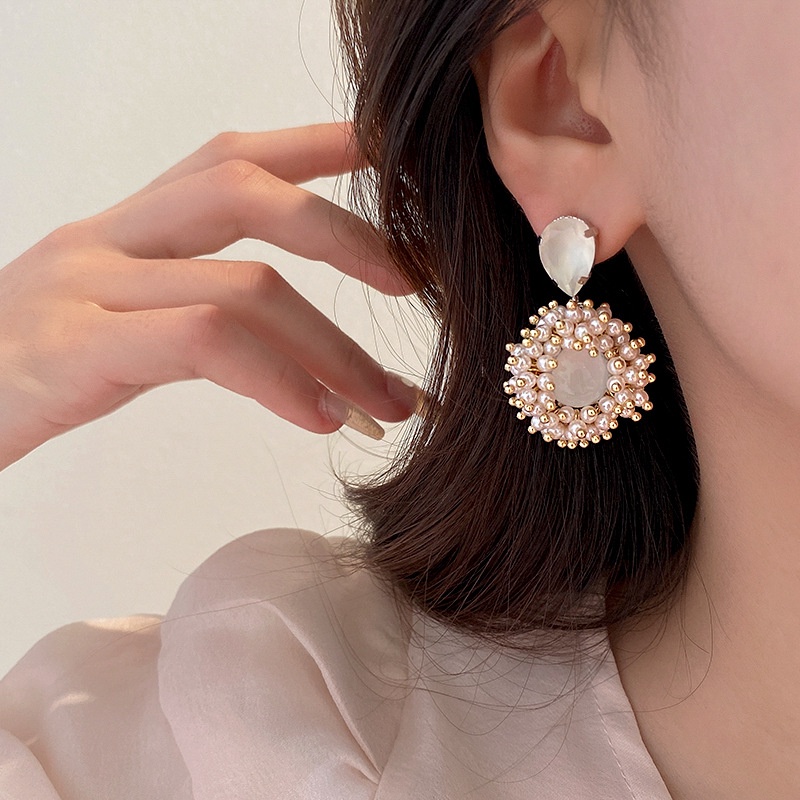 Anting Bunga Berlian Hias Mutiara Imitasi Modis Anting Gaya Manis Perempuan