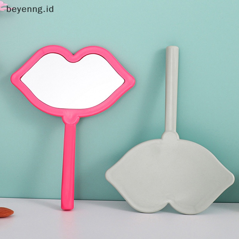 Beyen 1PC Cermin Rias Genggam Bentuk Bibir Makeup Mirror DIY Mini Cermin Kecil ID