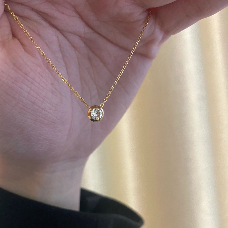 Kalung titanium Berlian Tunggal Anti Karat Wanita Emas 18K Temperamen Sederhana Liontin Zirkon Tidak Luntur