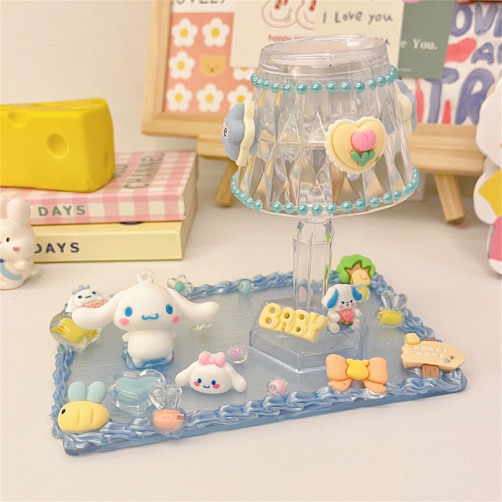 ღ Sanrio Diy Set Lampu Meja Buatan Sendiri Kuromi Melody Suasana Desktop Lampu Malam Sanrio Diy Aksesoris Perhiasan Buatan Tangan Bahan Lem Krim