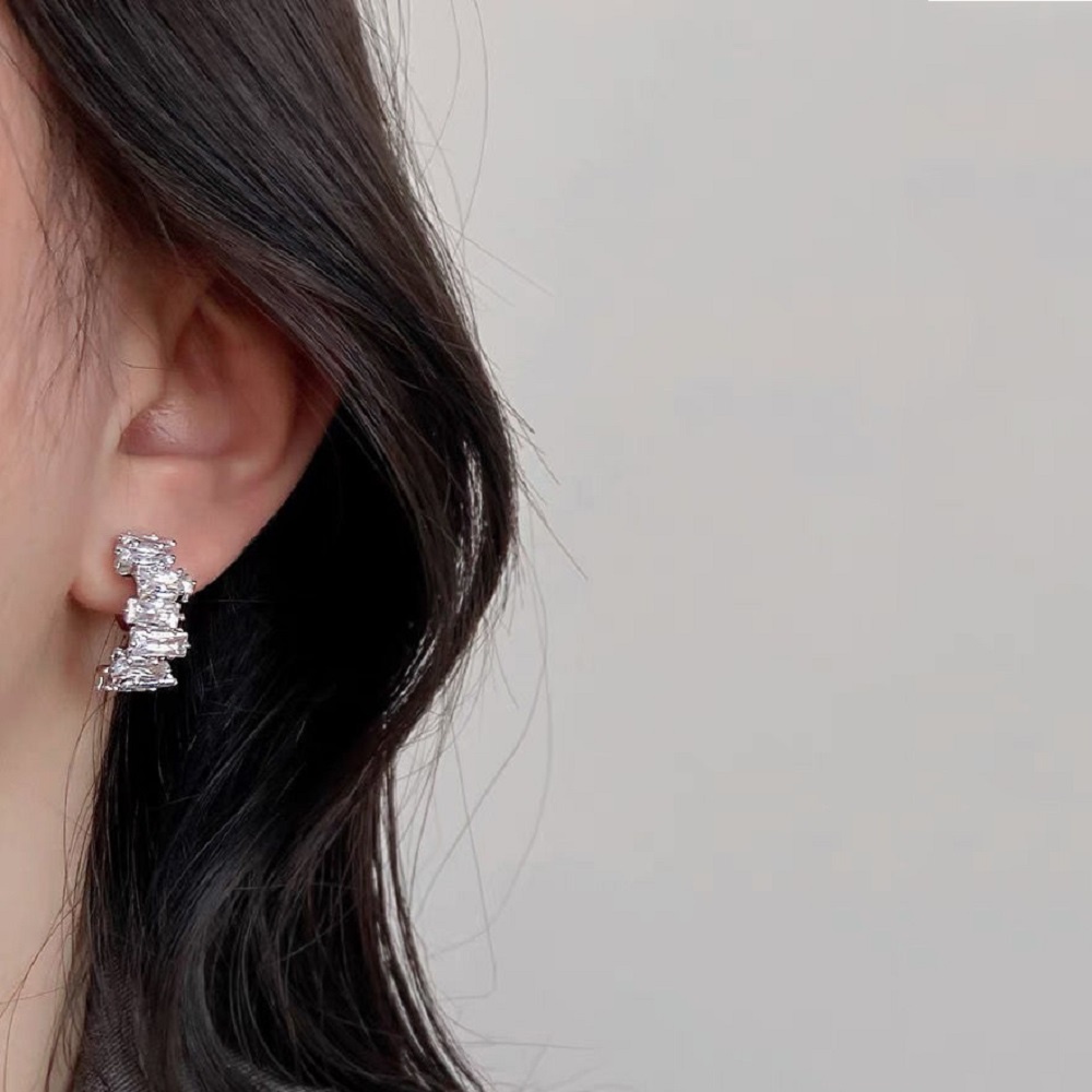 Anting Hoop Zirkon Mewah Untuk Wanita Fashion Perak Stud Earring Perhiasan Aksesoris