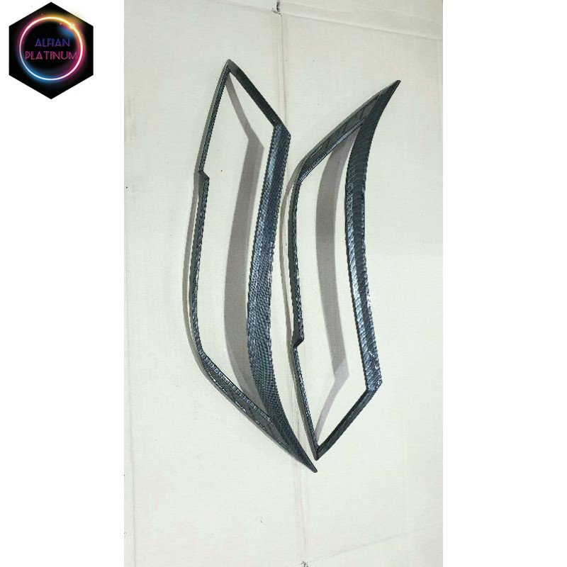 Garnish lampu carbon lampu depan All new Rush/Terios 2018. Variasi Mobil