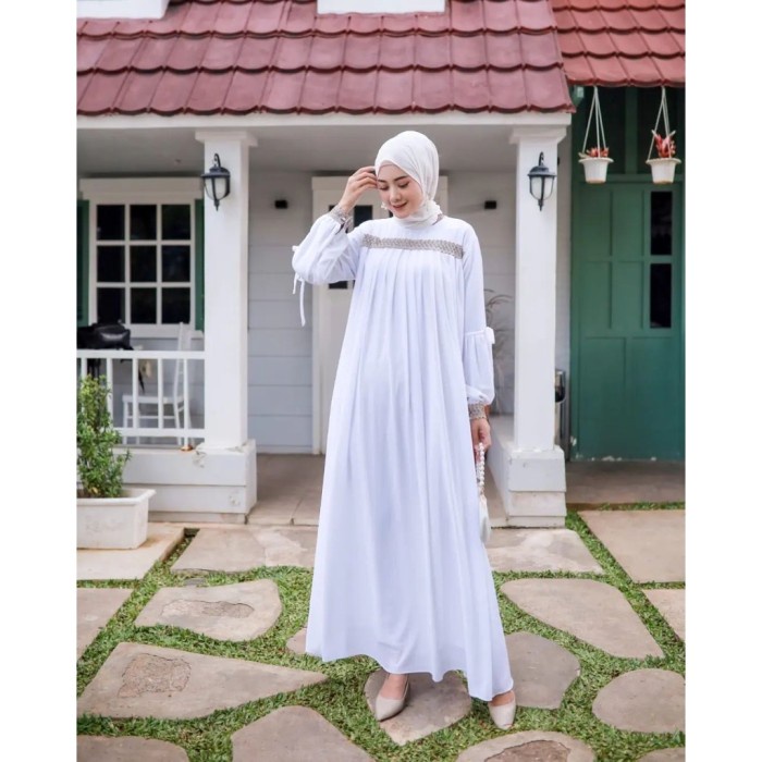 Gamis Wanita Kekinian  2022 Baju Putih jumbo Anggun Maxy Dress