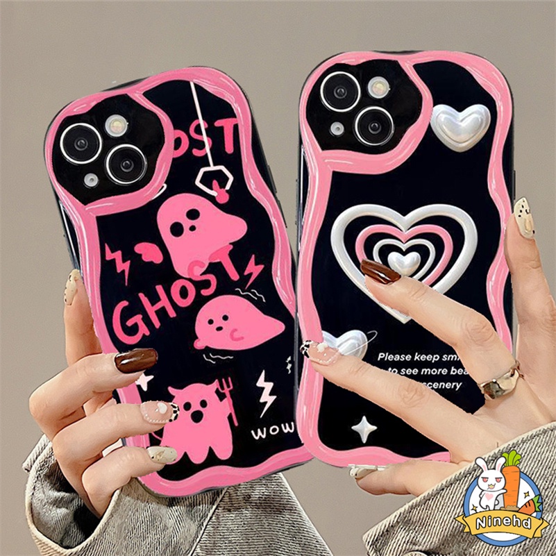 IPHONE Casing Kompatibel Untuk Iphone14 13 12 11 Pro Max X Xr Xs Max8 7 6 6s Plus SE 2020 Tepi Melengkung Bergelombang Case Heart Little Demon Phone Case Pelindung Lensa Anti Jatuh Silicon Soft Case