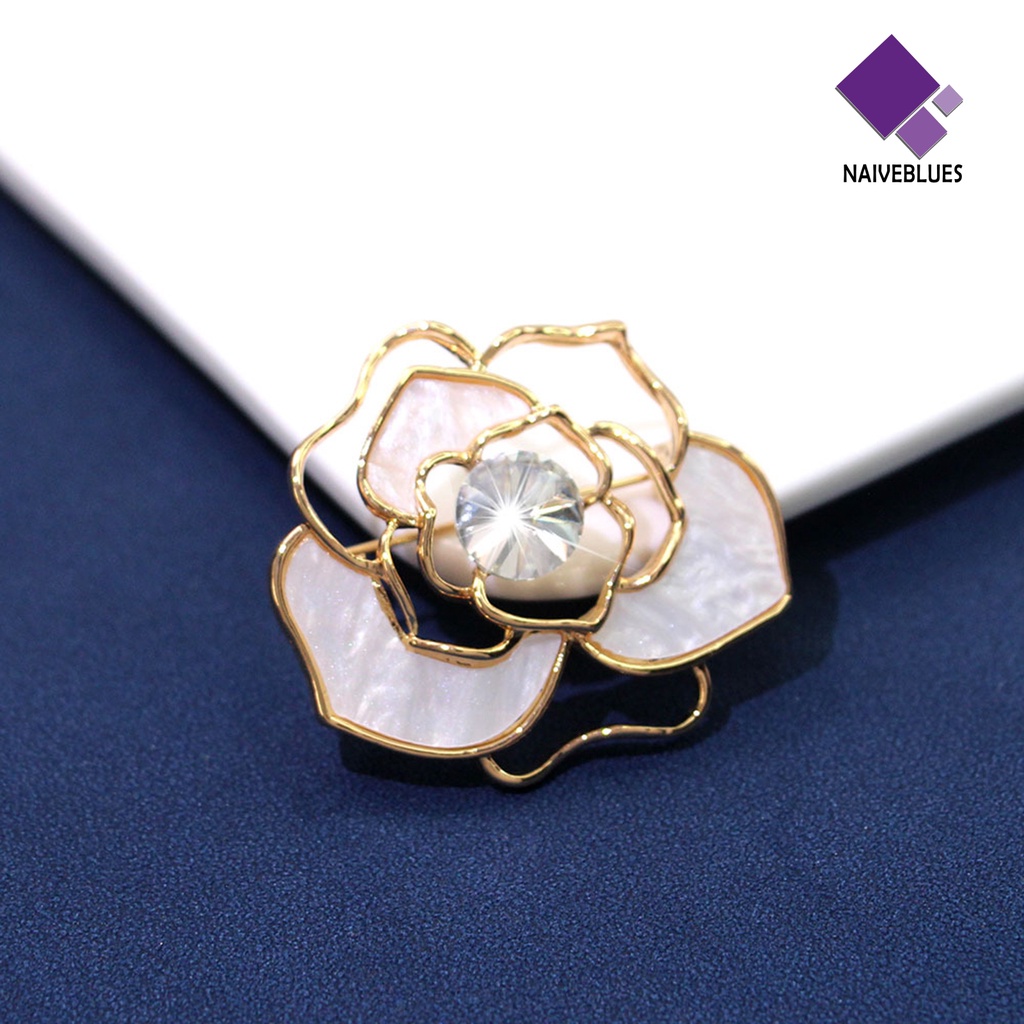 &lt; Naiveblues &gt; Camellia Bros Berongga Temperamen Elegan Peri Hadiah Kristal Imitasi Setelan Bisnis Pin Fashion