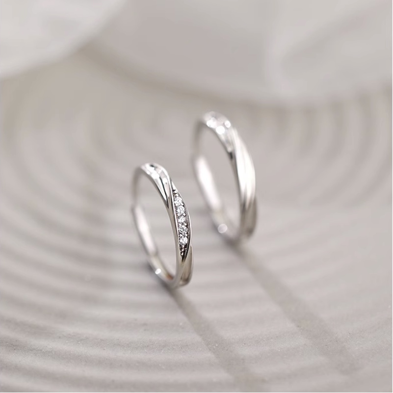 Papaozhu Halus s925 Perak Glossy Zirkon Möbius Cincin Untuk Pasangan Wanita Pria Elegan Twist Lover Rings Elegan Jari Perhiasan Aksesoris