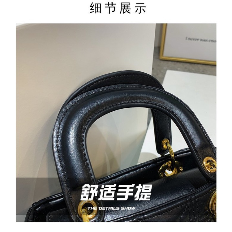 Tas Tangan Tenteng Kulit Slingbag Wanita Hitam Emas