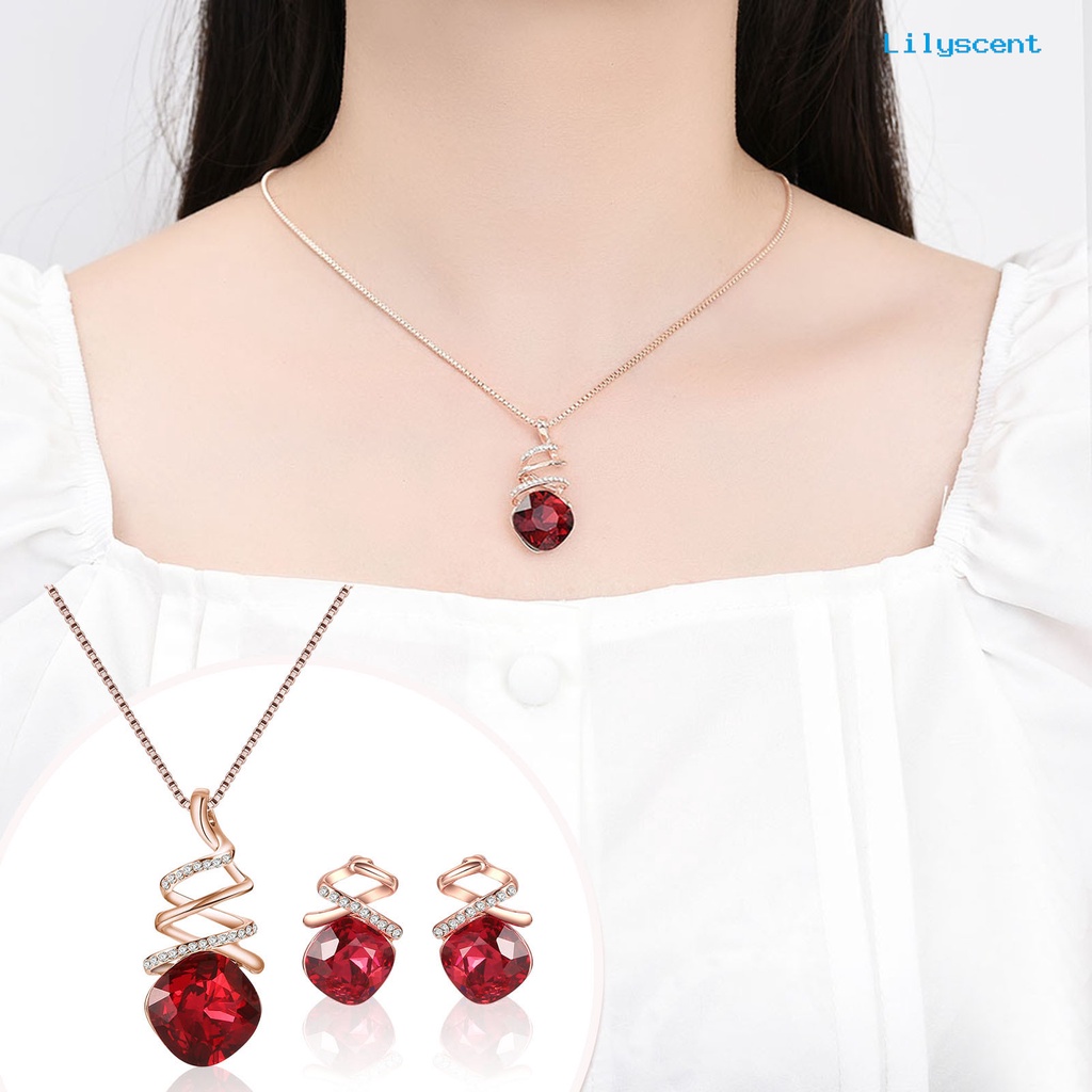 [LS]1 Set Wanita Kalung Geometris Cubic Zirconia Memutar Elegan Merah Persegi Berlian Imitasi Bertatahkan Stud Anting Kit Fashion Perhiasan