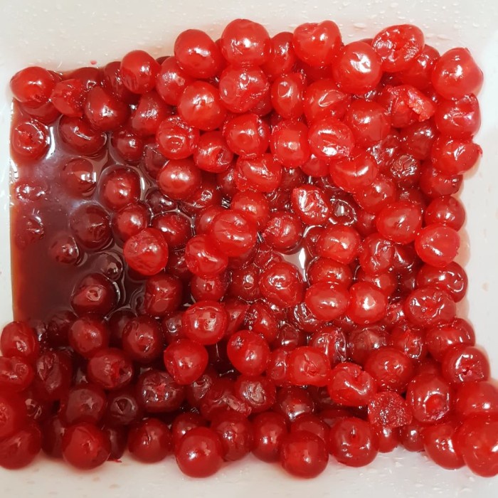 

New Arrival- Cherry gundul 500 gram / tanpa tangkai import kering / aptunion 500gr