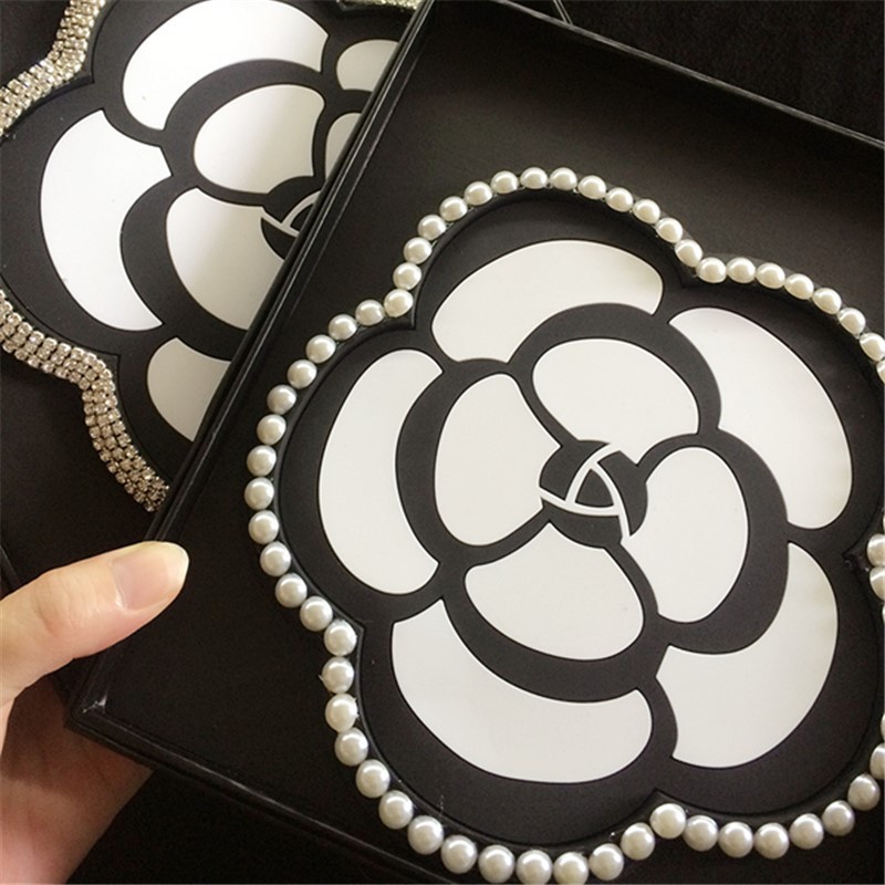Car diamond camellia anti slip mat, Alas anti slip Bunga Mutiara Kreatif Mobil