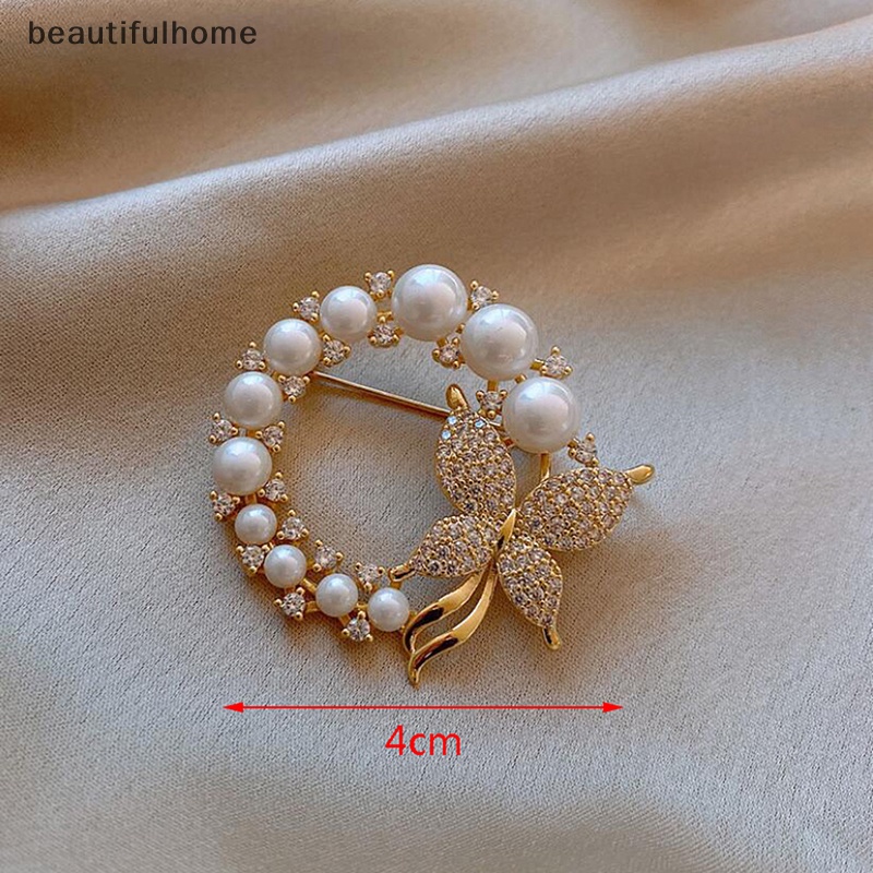 {beautifulhome} Fashion Pria Wanita Wanita Bros Lucu Surat Raja Sweater Mantel Aksesoris Bros Pesta Pernikahan Bros Pin Berpohon Raja Surat Bros Mutiara Bros Perhiasan Hadiah.