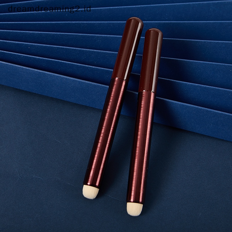 (drea) Kumo Multi Purpose Concealer Lip Matte Lip Smudge Concealer Eyeshadow Brush //