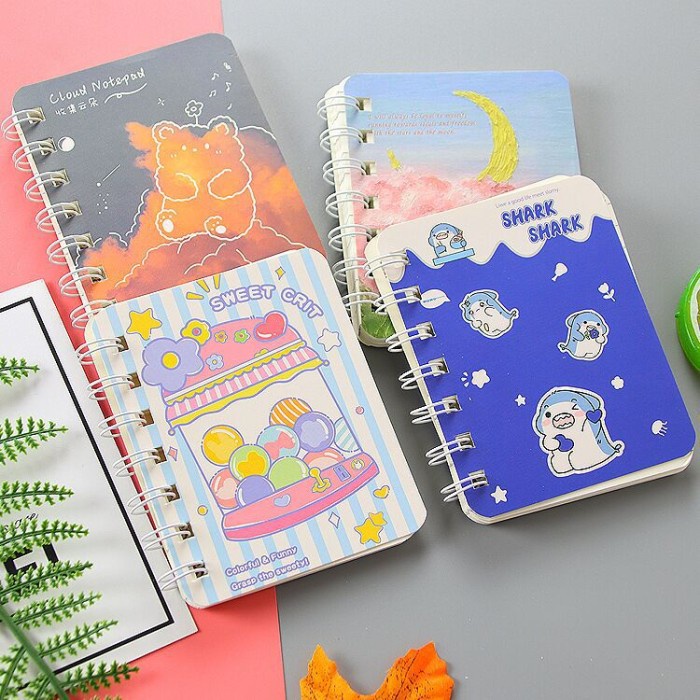 

Notebook Ring isi 80 Lembar Motif Karakter Lucu Ukuran A7