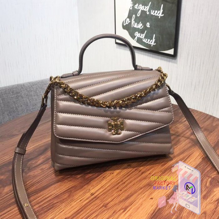 TAS TORY BURCH 61674 Kira Chevron Top Handle Satchel Classic Taupe TB Vs