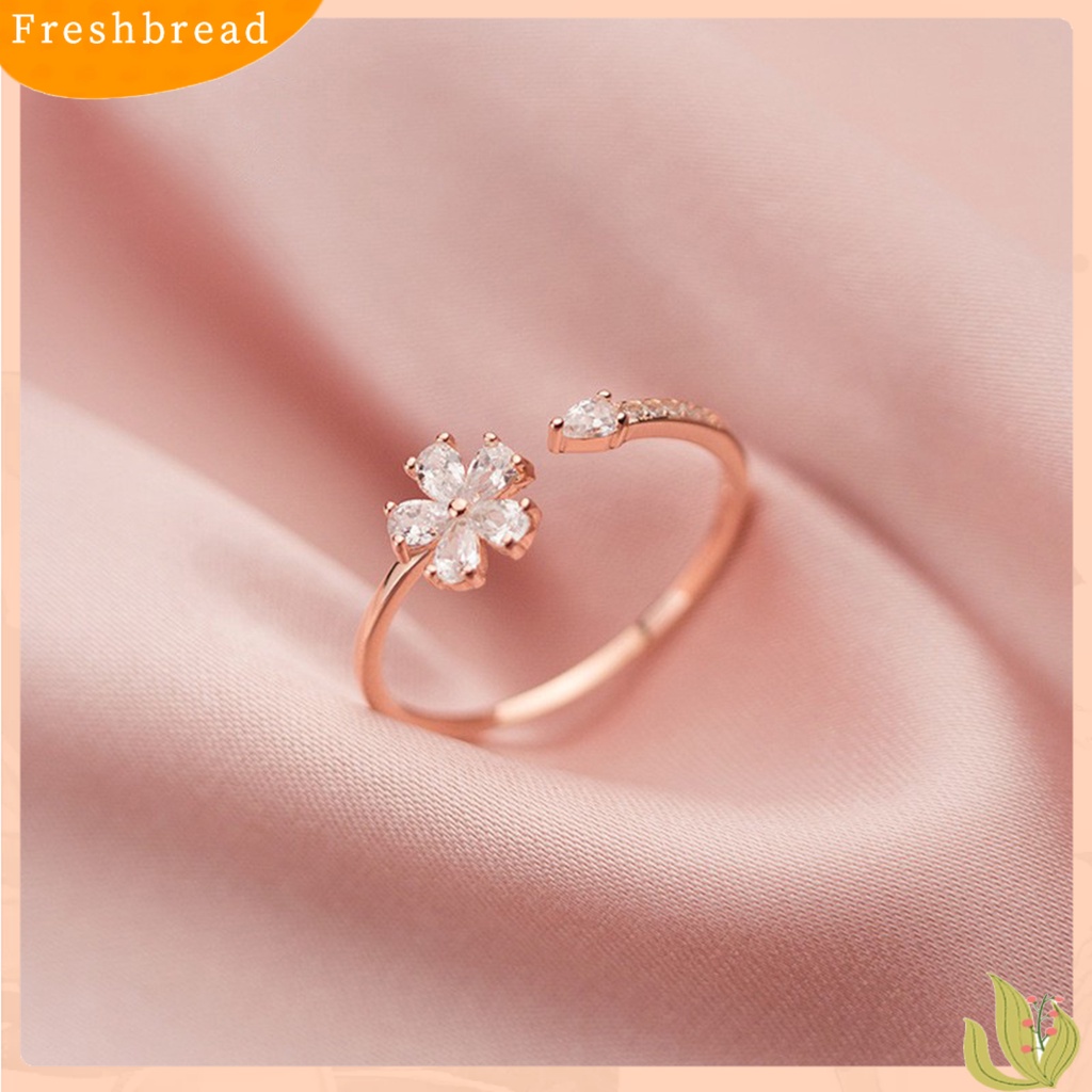 &lt; Freshbread &gt; Wanita Cincin Pembukaan Manis Mewah Emas Warna Perak Berlian Imitasi Tertanam Lima Kelopak Bunga Jari Cincin Perhiasan Fashion