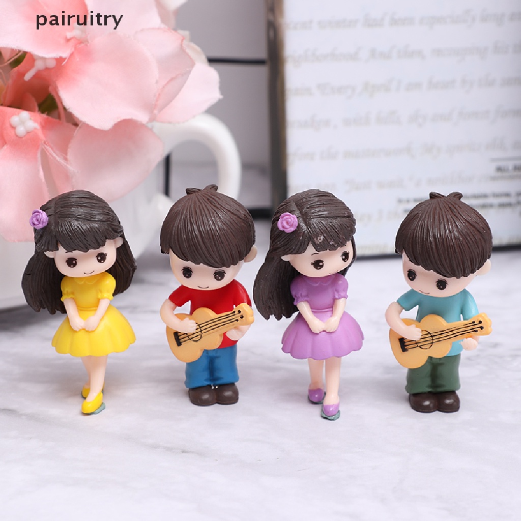 Prt 2pcs Ornamen Miniatur Kreatif Cowok Cewek Gitar Sweety Lovers Patung Pasangan PRT