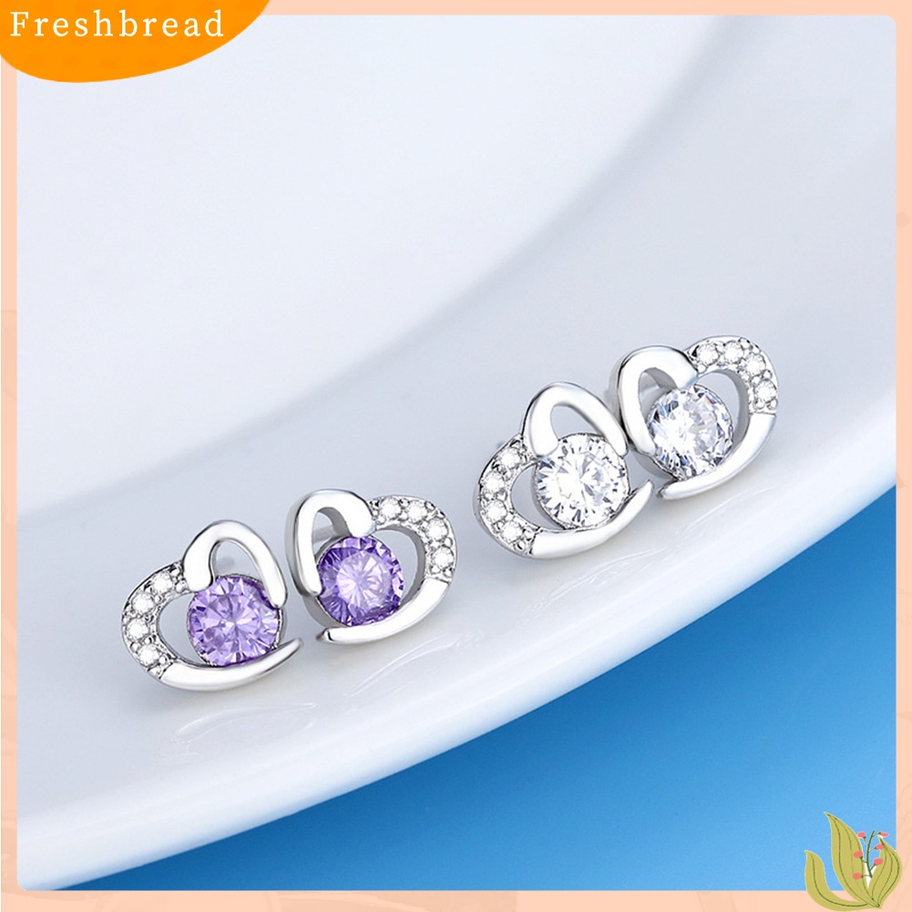 &lt; Freshbread &gt; Fashion Wanita Cubic Zirconia Hias Cinta Hati Telinga Stud Anting Perhiasan Hadiah