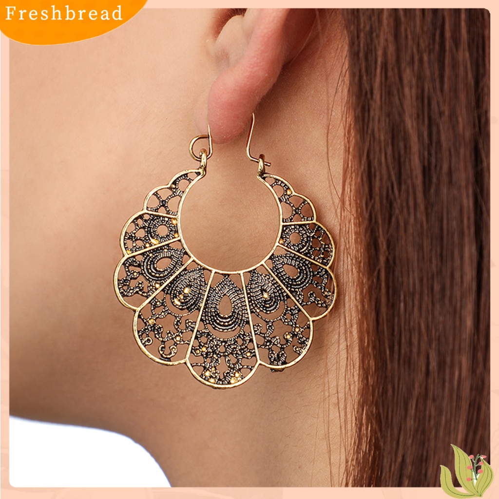 < Freshbread > 1pasang Anting Vintage Multi-Bentuk Alloy Kait Telinga Ukir Halus Untuk Perjamuan