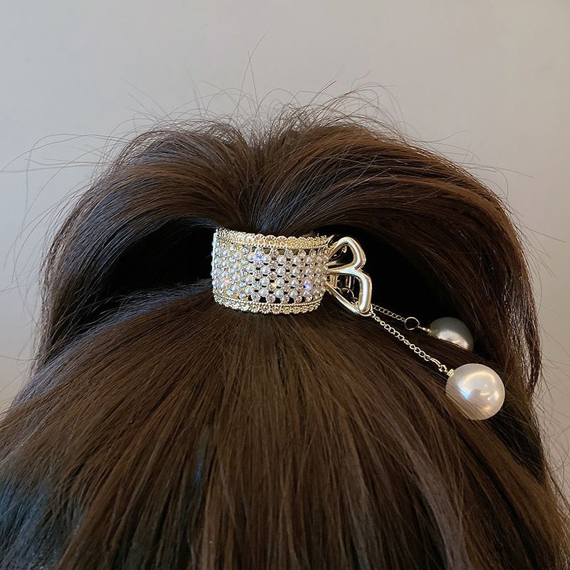 Fashion Tinggi Ponytail Rambut Shiny Pearl Tassel Butterfly Camellia Grasping Clip Hair-fixing Anti-drooping Hairpin Aksesoris Hiasan Kepala