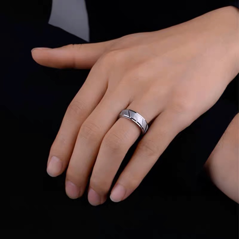 Cincin Pria Titanium Steel Simple Dan Elegan