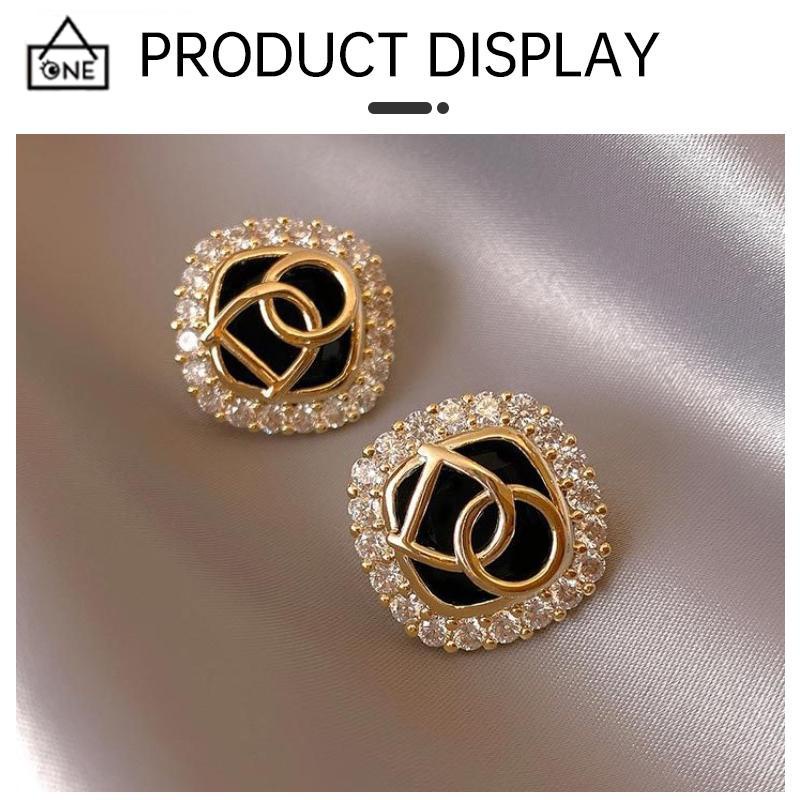 COD❤️Anting pin perak S925 dengan Huruf zirkonia Anting pejantan berdesain persegi-A.one