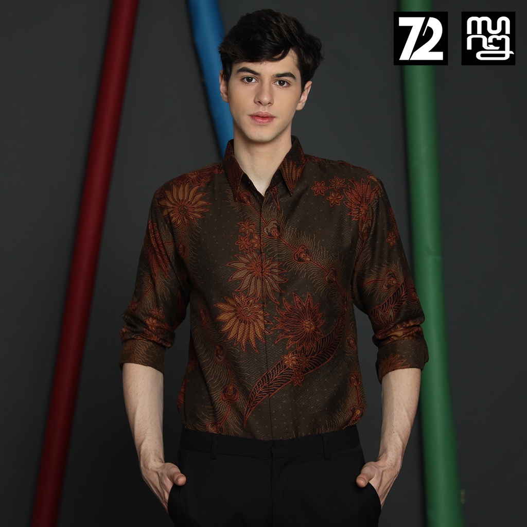 KEMEJA BATIK PRIA Dobby Slimfit Lengan Panjang Parang Premium Orpheus Warna Hijau Tua 723557 Cap 72 - Baju Kemeja Atasan Pakaian Setelan Batik Pria Cowok Laki Laki Remaja Keluarga Kantor Lengan Panjang Modern Slimfit Slim Fit Premium Kekinian